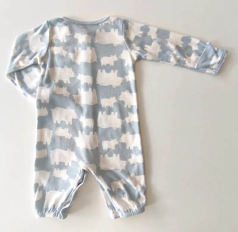 Pijama enterito. carter's. talle: 3 meses.