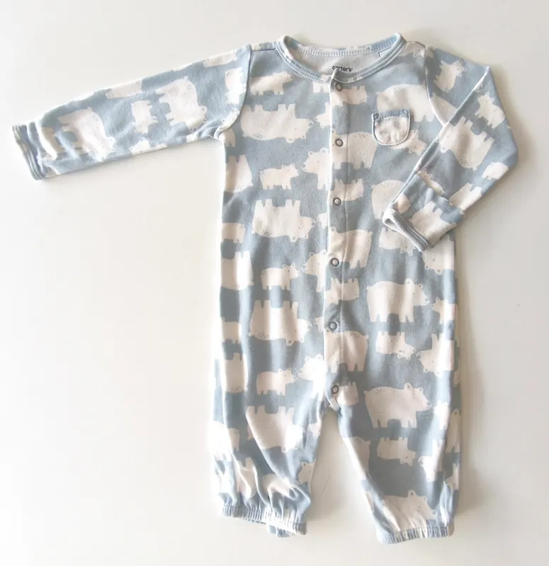 Pijama enterito. carter's. talle: 3 meses.