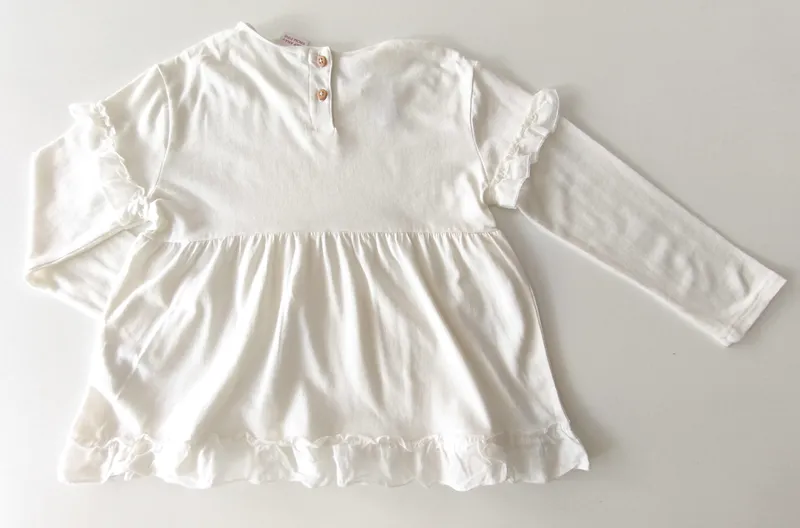 Remera manga larga. zara. talle: 3 - 4.