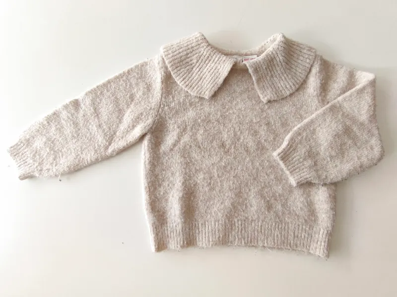 Sweater. zara. talle: 2 - 3.