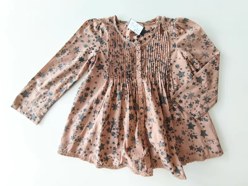 Vestido manga larga. oshkosh. talle: 4.
