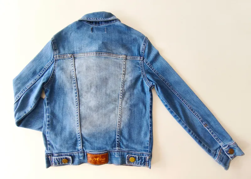 Campera. sky blue. talle: 12.