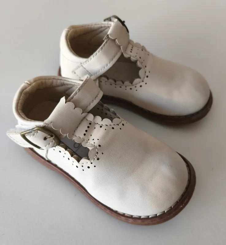 Guillerminas. talle: 21 eur.