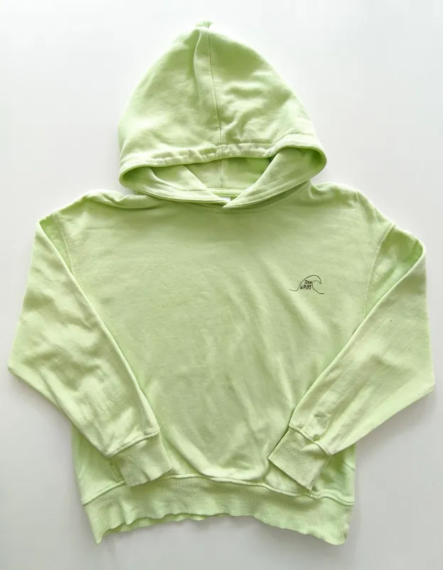 Buzo. zara. talle: 9.