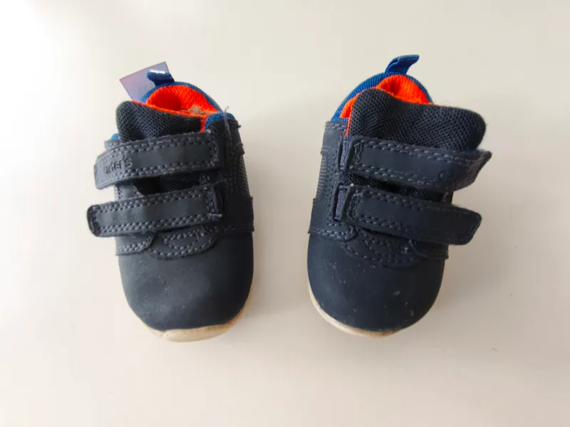 Championes. carter's. talle: 20 eur.
