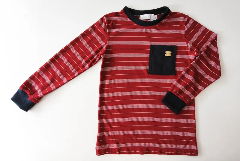 Remera manga larga. talle: 6.