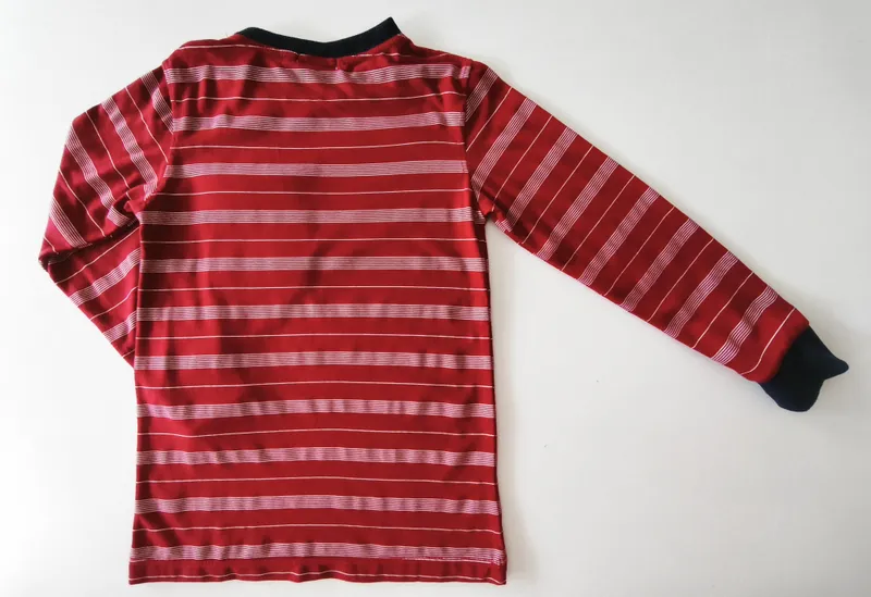 Remera manga larga. talle: 6.