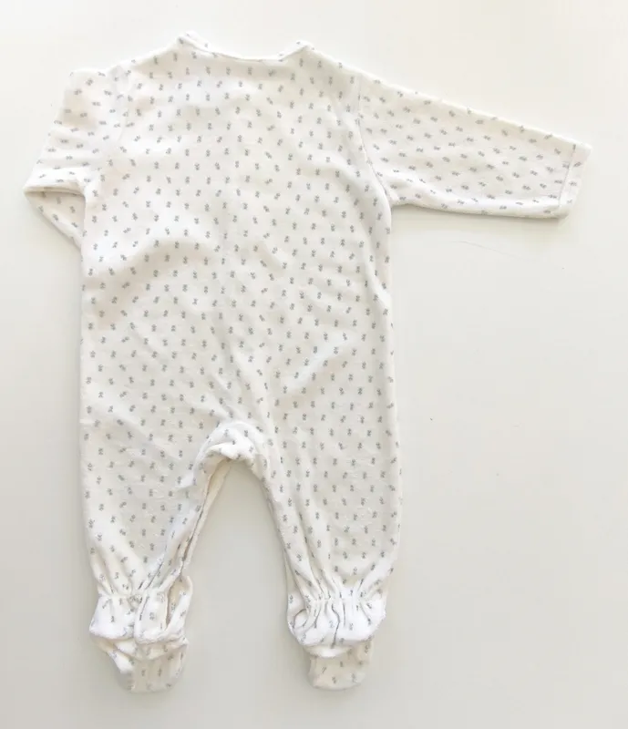 Pijama enterito. pappolino. talle: 6 meses.