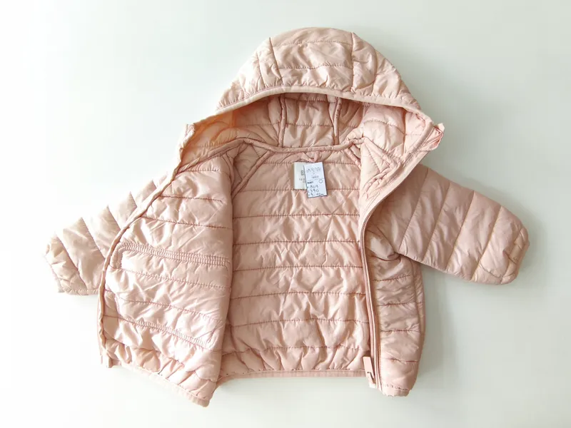 Campera. bas. talle: 9 - 12 meses.