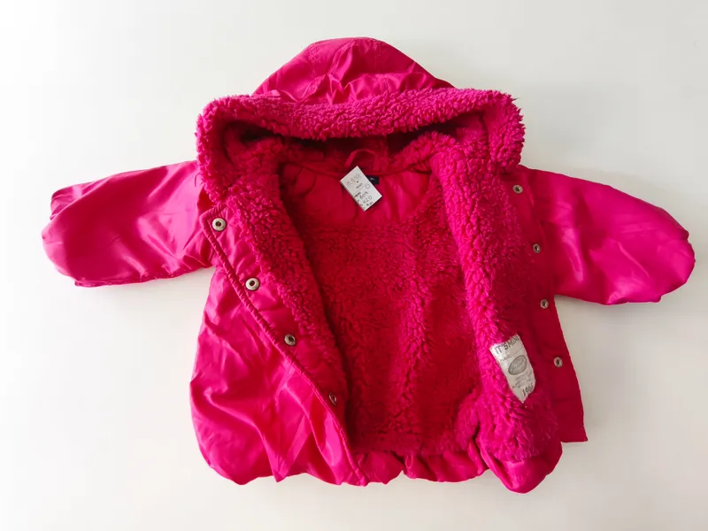 Campera. minimimo. talle: 9 meses.