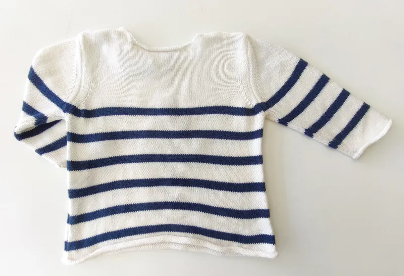 Sweater. zara. talle: 6 - 9 meses.