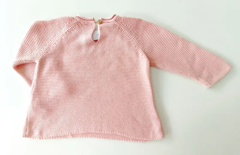 Sweater. zara. talle: 6 - 9 meses.