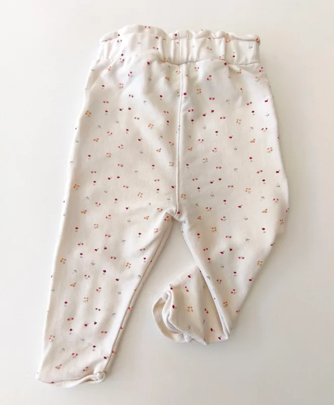 Jogging. bas. talle: 6 - 9 meses.