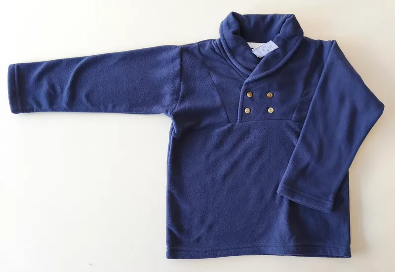 Pack look completo niño. talle: 4. 5 Prendas.