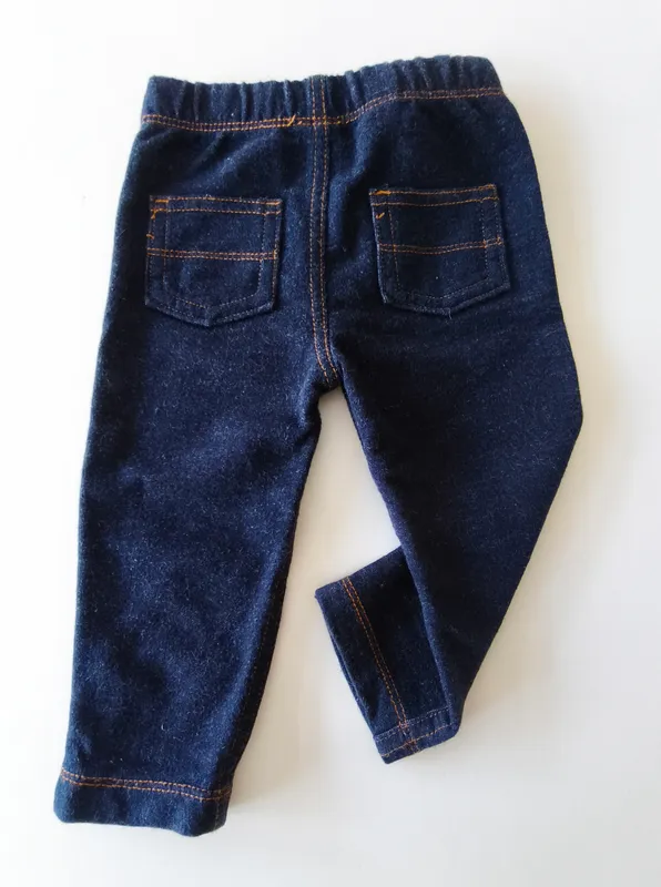 Jean. carter's. talle: 9 meses.