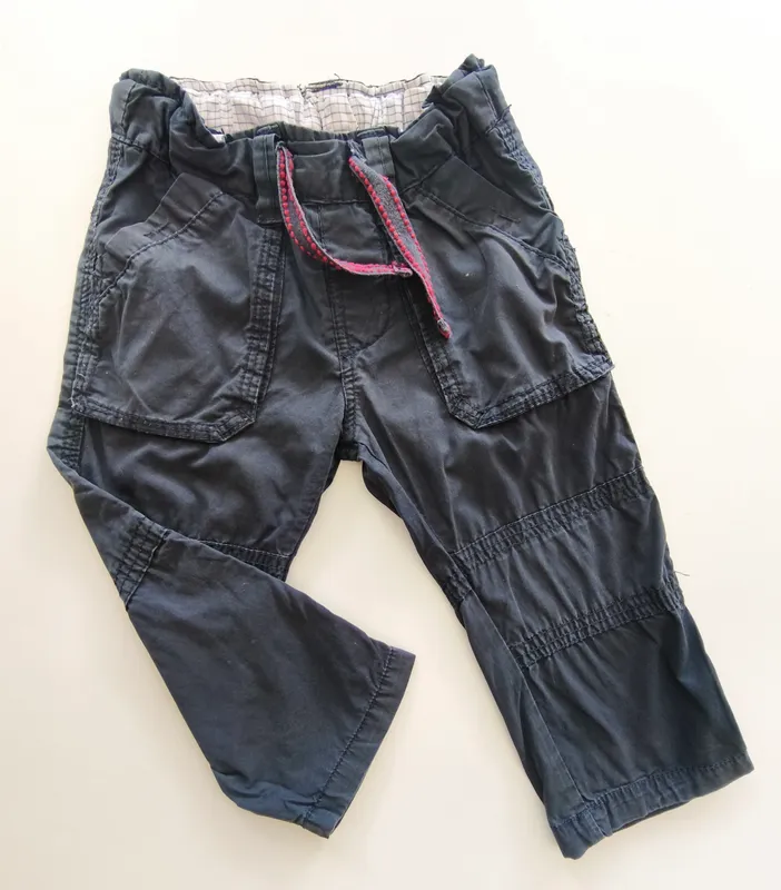 Pantalón. zara. talle: 12 - 18 meses.