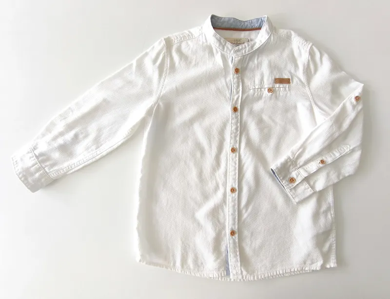Camisa manga larga. l.o.g.g. talle: 5 - 6.