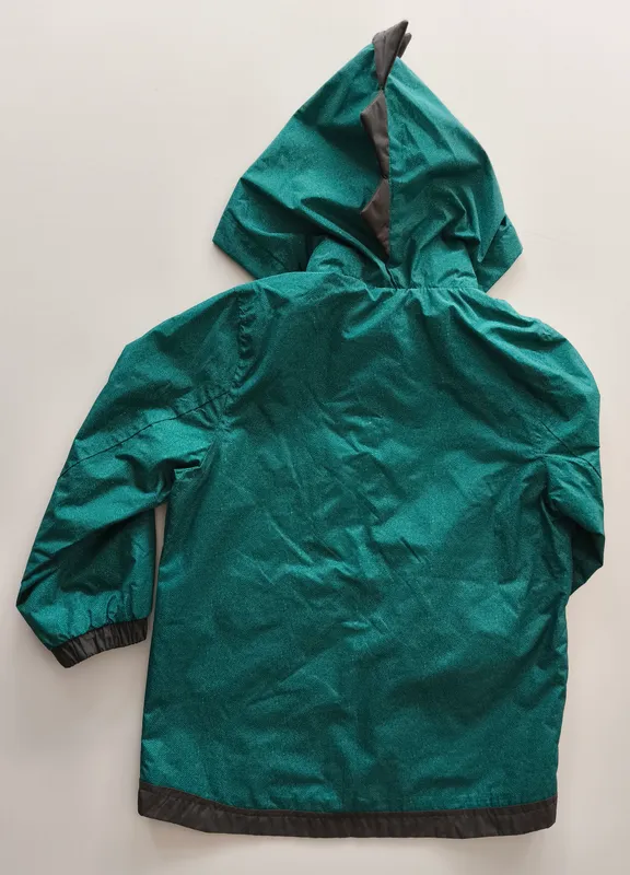 Campera. carter's. talle: 5 - 6.