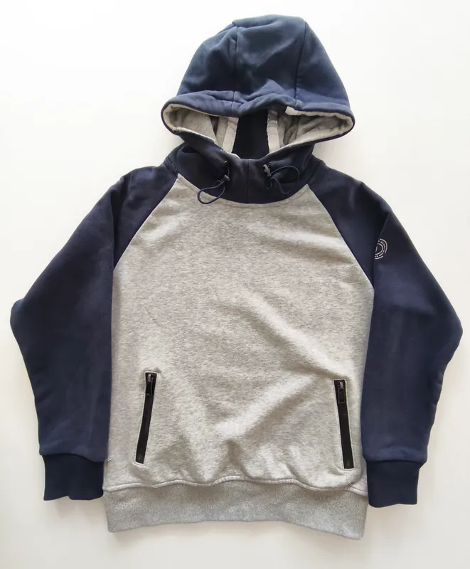 Buzo. n+. talle: 10.