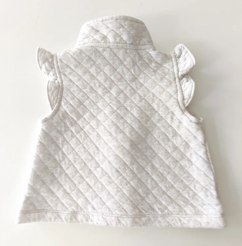 Chaleco. carter's. talle: 9 meses.