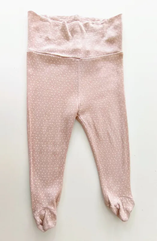 Pelele. bas. talle: 6 - 9 meses.