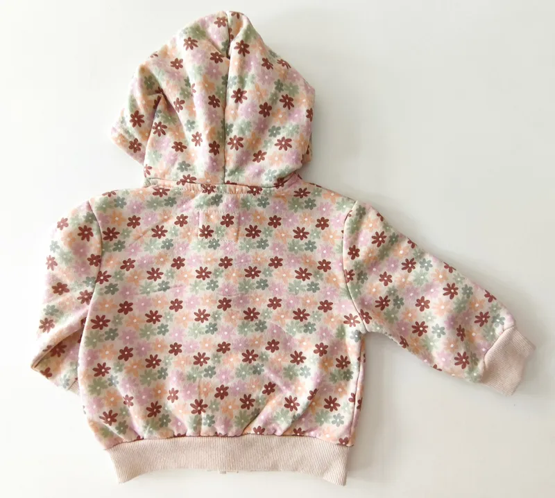 Conjunto deportivo. h&g. talle: 9 - 12 meses.