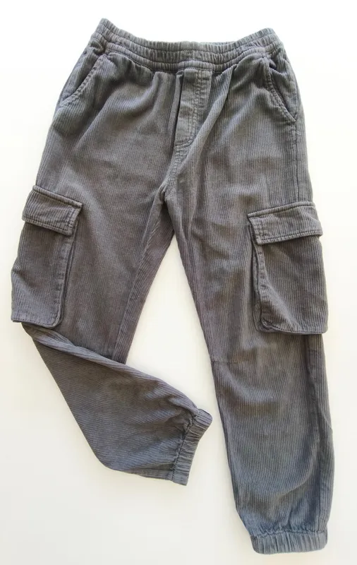 Pantalón. zara. talle: 11 - 12.