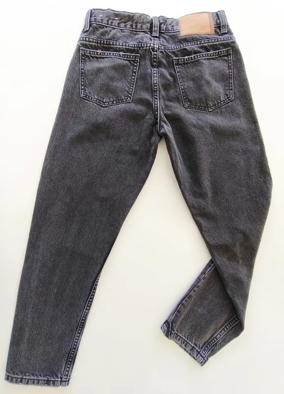 Pantalón. zara. talle: 11 - 12.
