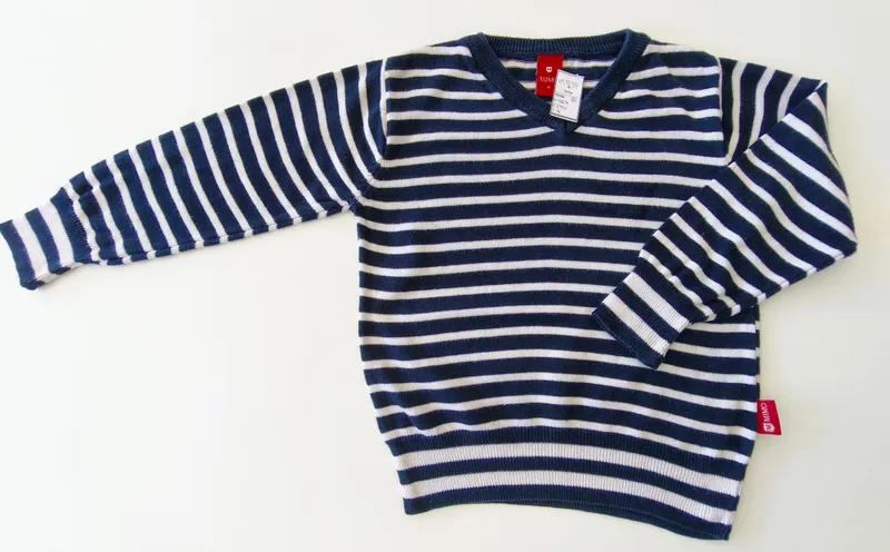 Sweater. mimo. talle: 4.