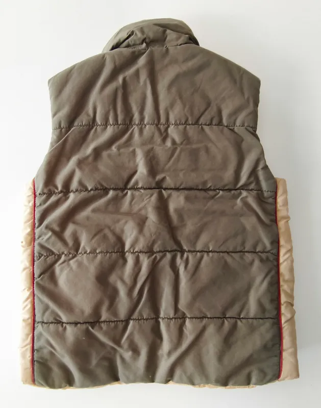 Chaleco. zara. talle: 3.