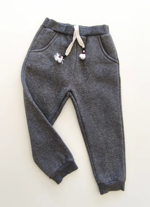 Jogging. little collections. talle: 4.