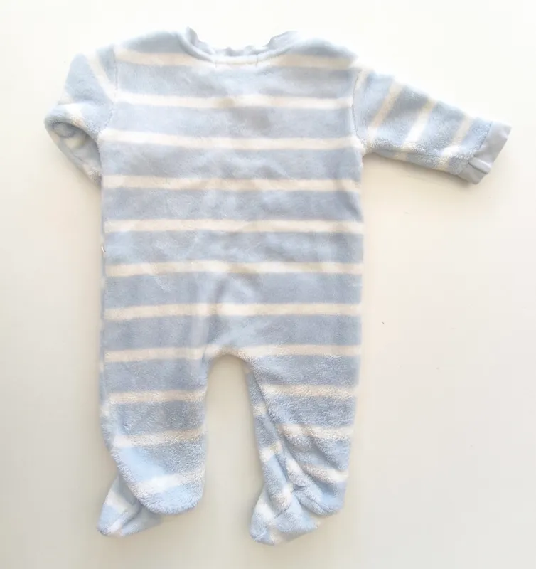 Pijama enterito. pappolino. talle: 0 - 3 meses.
