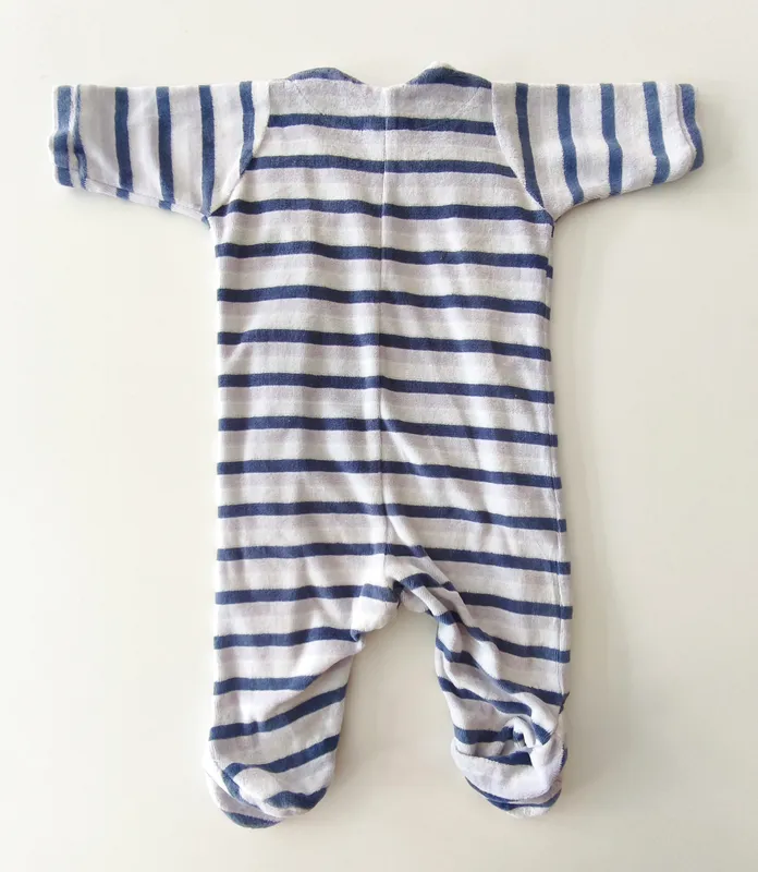 Pijama enterito. humpty dumpty. talle: r.n.
