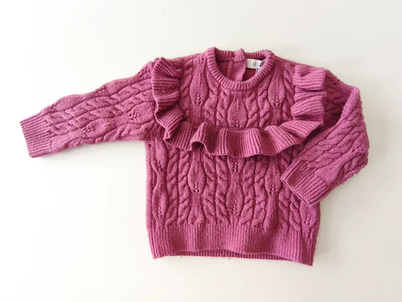 Sweater. bas. talle: 18 - 24 meses.