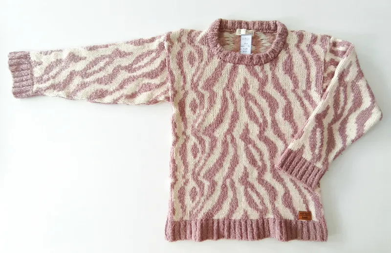 Sweater. sky blue. talle: 12.