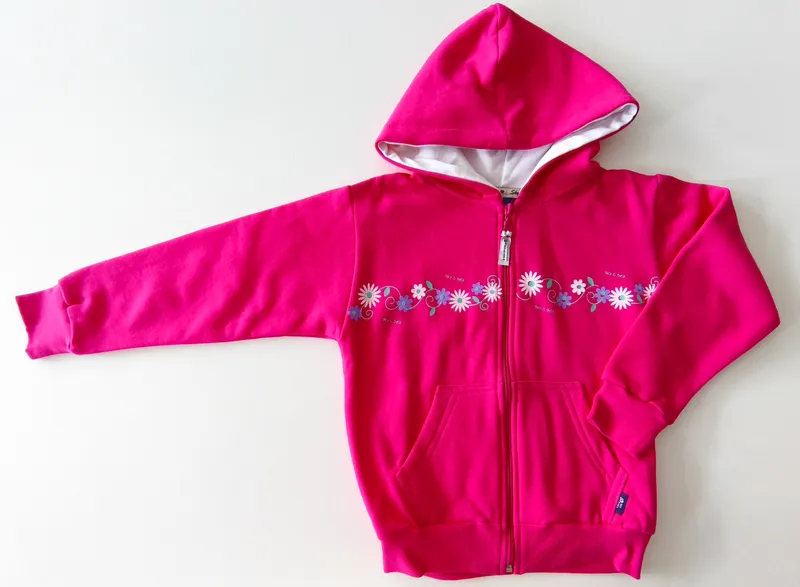 Campera deportiva. sky&sea. talle: 6.
