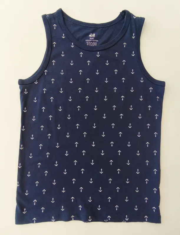 Musculosa. h&m. talle: 8 - 10.