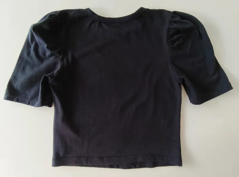 Remera manga corta. vicvicky. talle: 12.