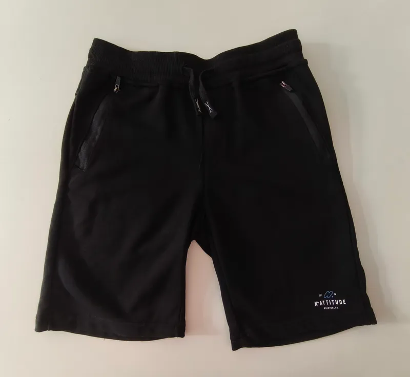 Short. n+. talle: 12.