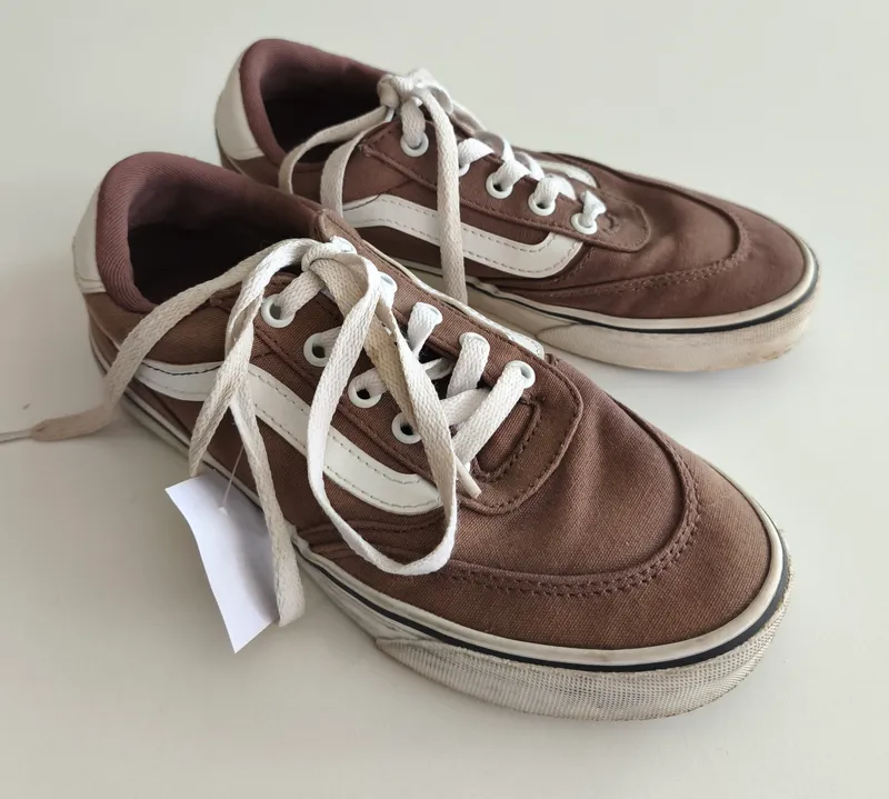 Championes. vans. talle: 36 eur.