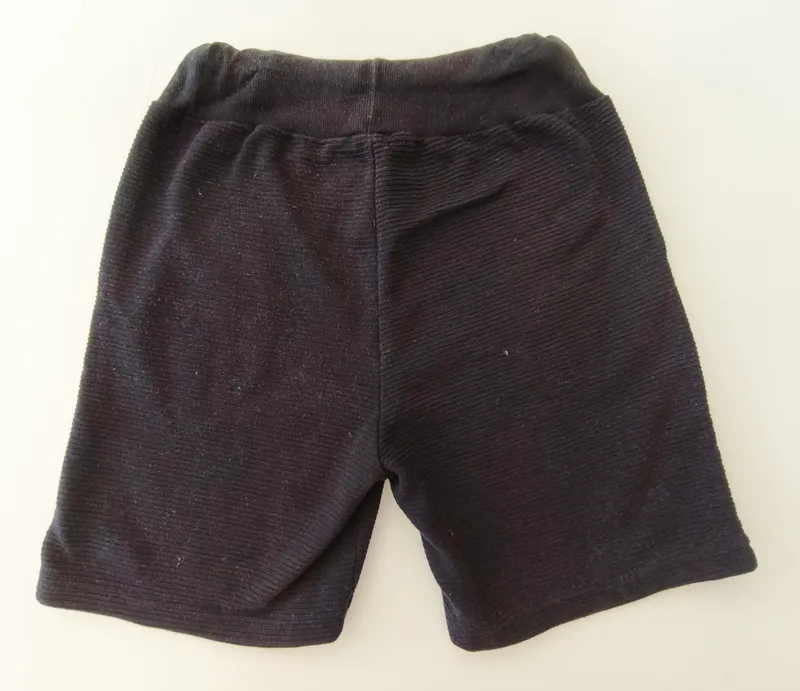 Short. talle: 14.