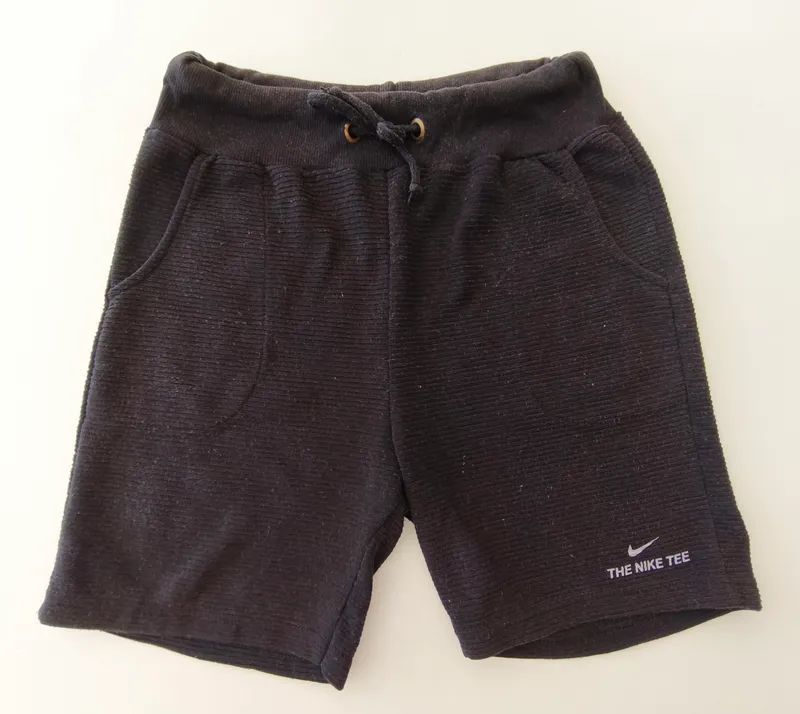 Short. talle: 14.