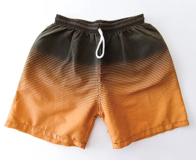 Short taje de baño. talle: 16.