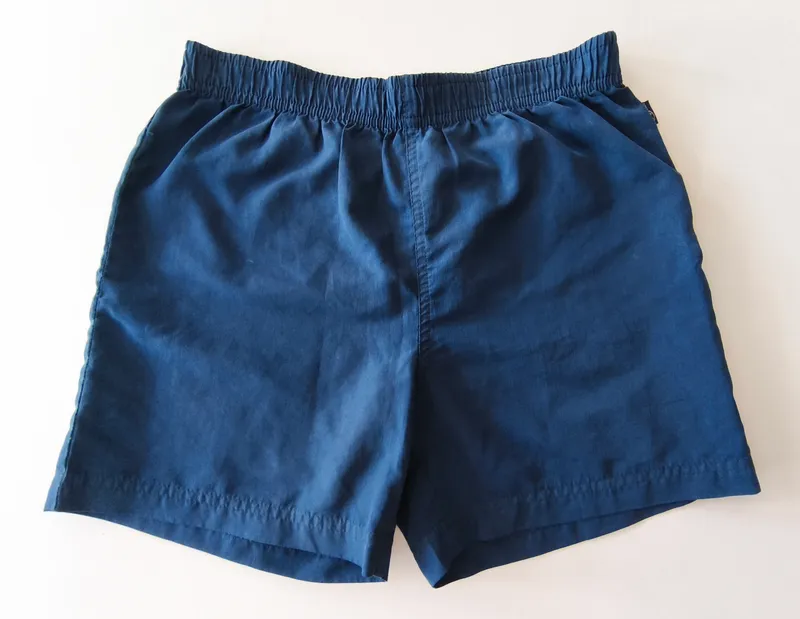 Short. hering. talle: 12.