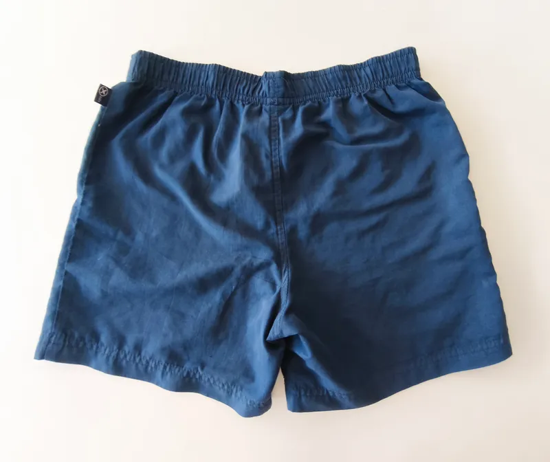 Short. hering. talle: 12.