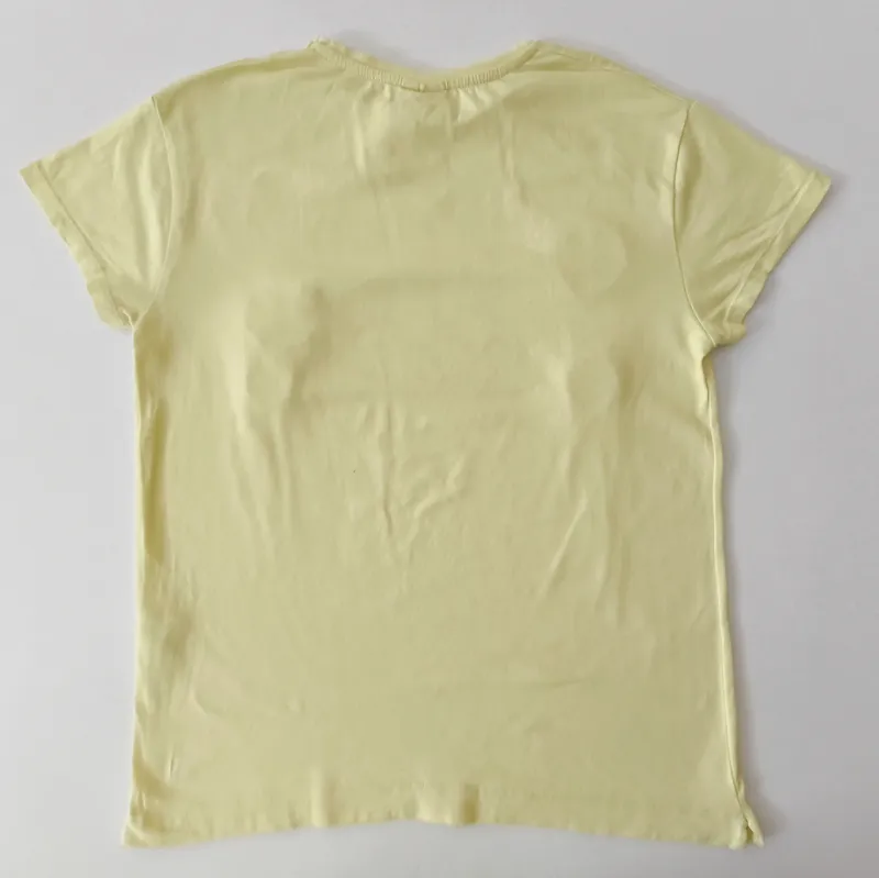 Remera manga corta. zara. talle: 13 - 14.