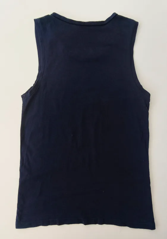 Musculosa. h&m. talle: 9 - 10.