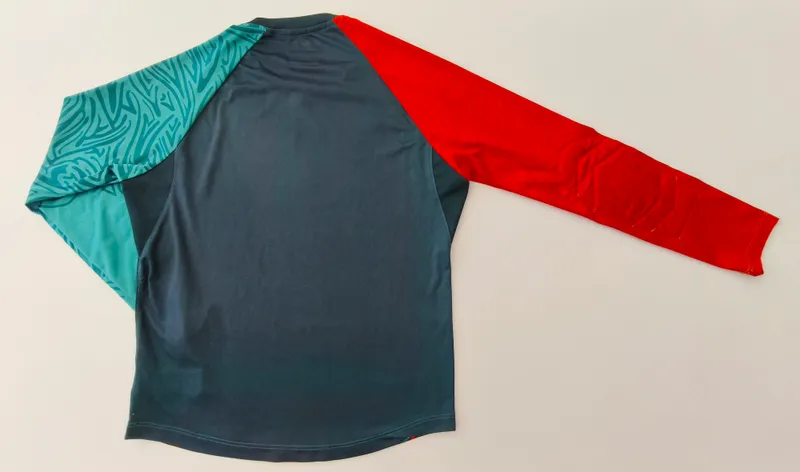 Remera de fútbol. rinat. talle: 14.