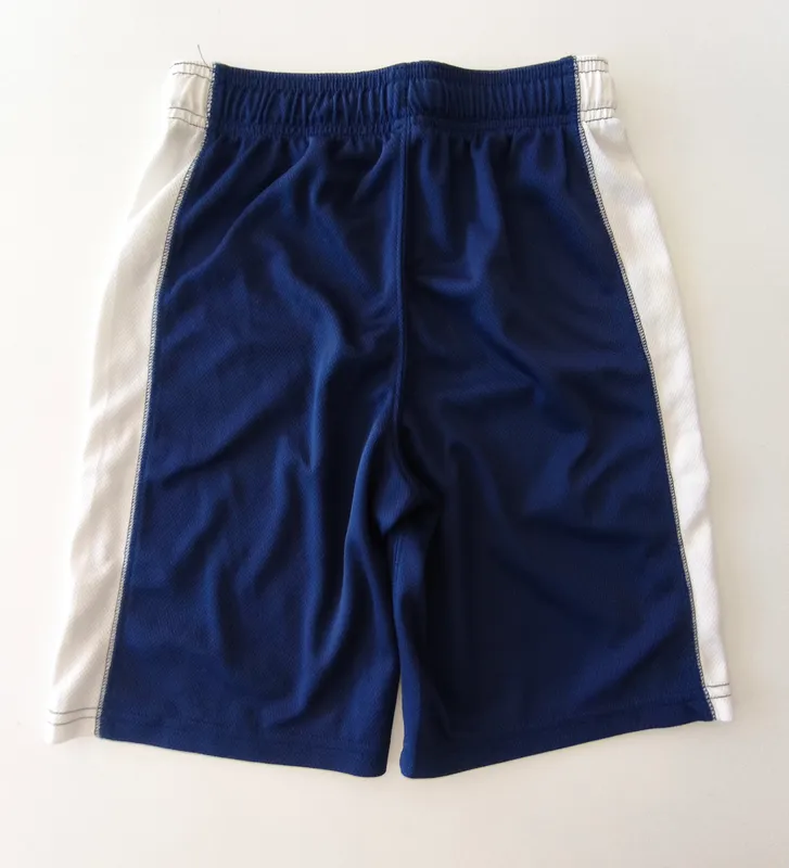 Shorts. carter's. talle: 7.