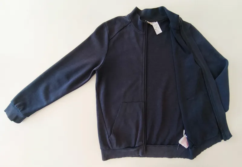 Campera deportiva. name it. talle: 9 - 10.